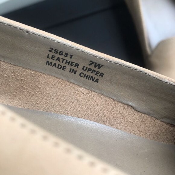 Judith Womens Slip On Loafer Shoes Beige Leather Cut Out 25631 Comfort 7 W - Picture 7 of 7